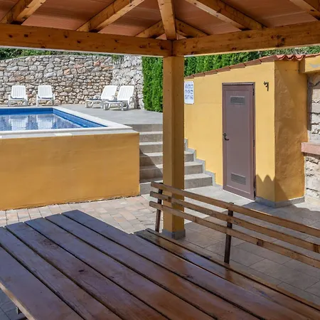 Nina, A Beautiful With Sea View Casa vacanze Vicani